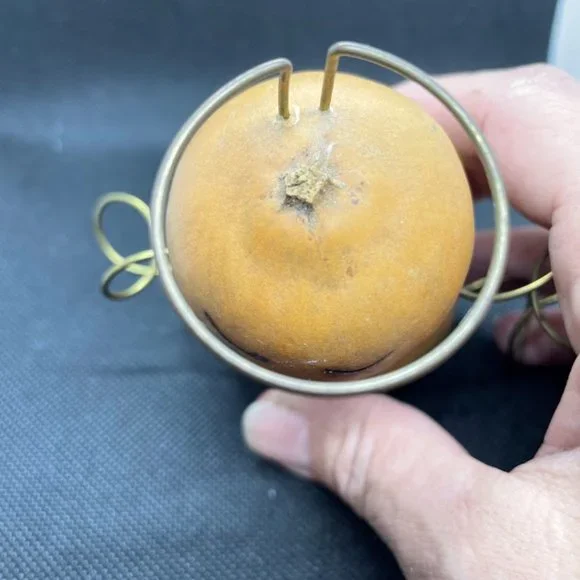 Arkansas Angel Mini Gourd and Metal Wire Art - Picture 3 of 4